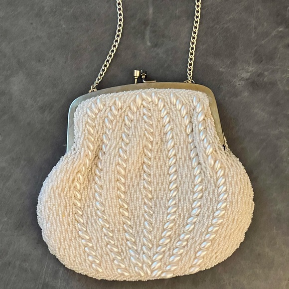 Vintage Mister Ernest beaded purse - Picture 2 of 13